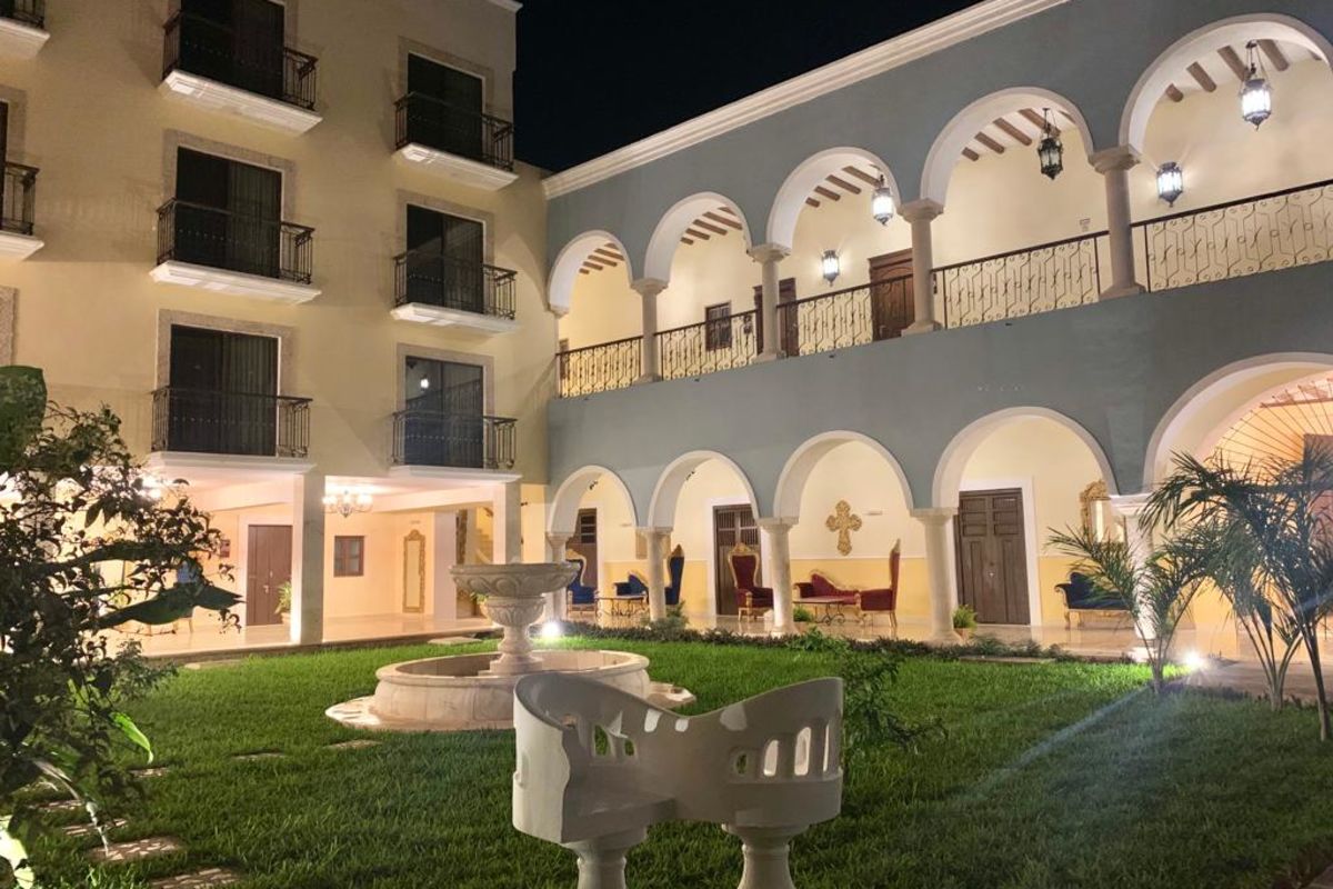 The courtyard architecture of Real Hispano in Valladolid