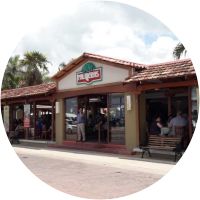 Palmeras Restaurant