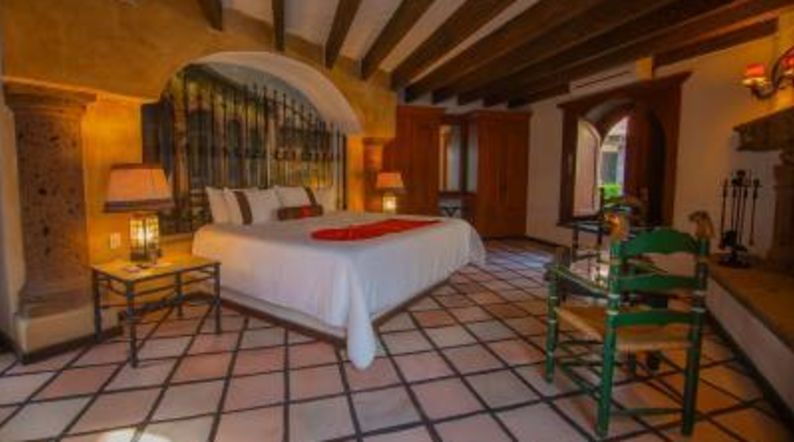 Presidencial con una cama