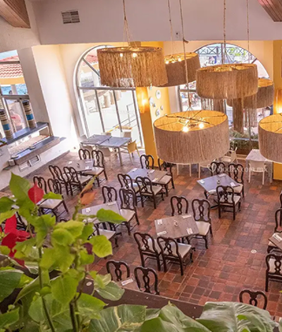 Boda en un salon de un hotel
