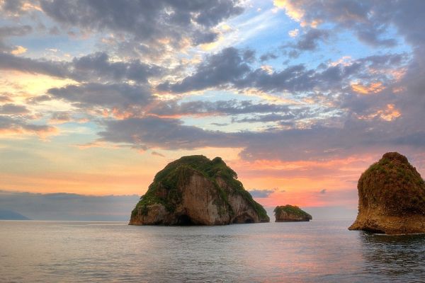 Los Arcos National Marine Park