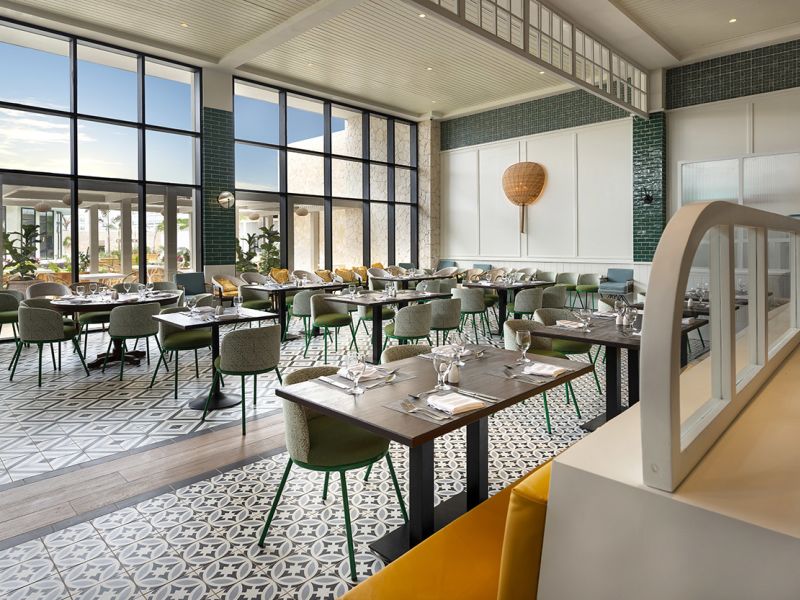 Restaurantes y bares