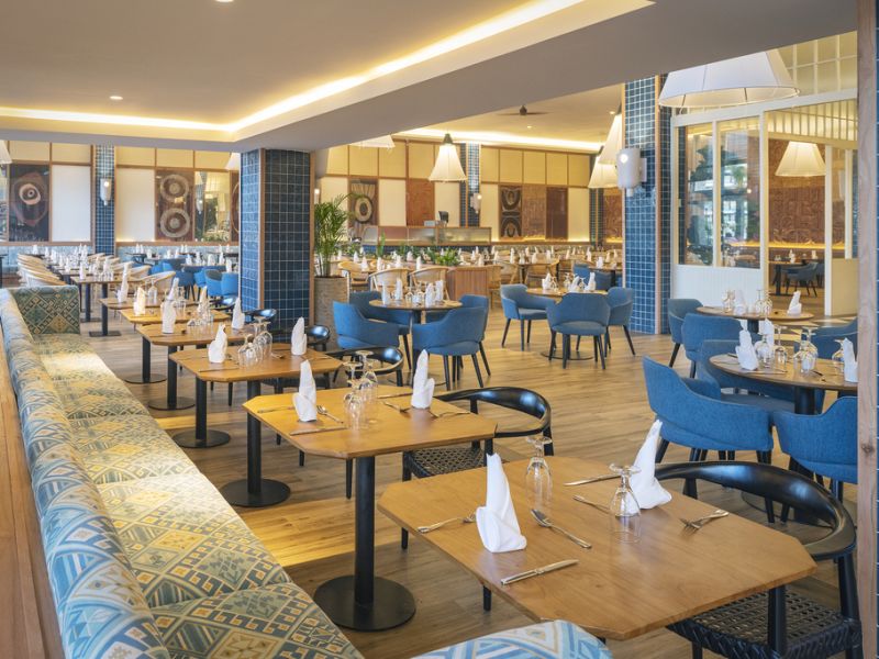Restaurantes y bares