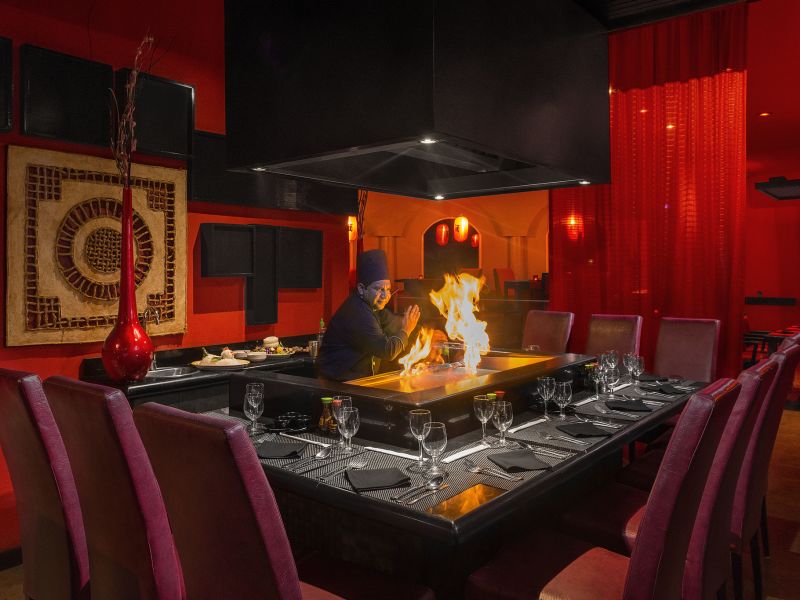Restaurantes y bares