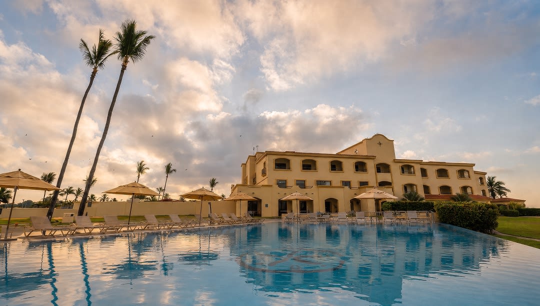 Las Villas Hotel & Golf by Estrella del Mar
