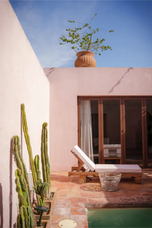 Sexta vista del exterior de la Villa Santa María.