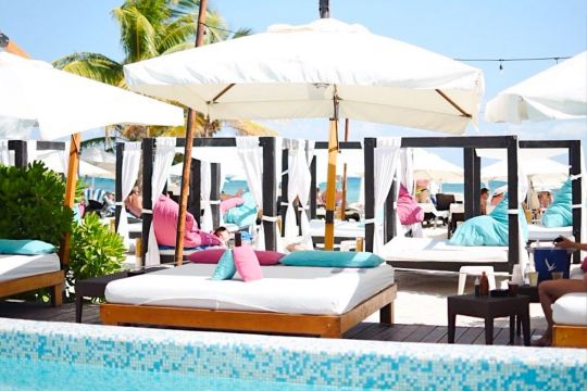 Beach club