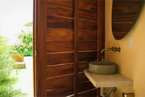 Sexta vista de la ducha del baño de la Villa Tanatli.