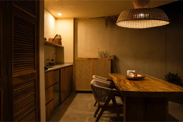 Segunda vista del comedor de la Villa Yahualli.