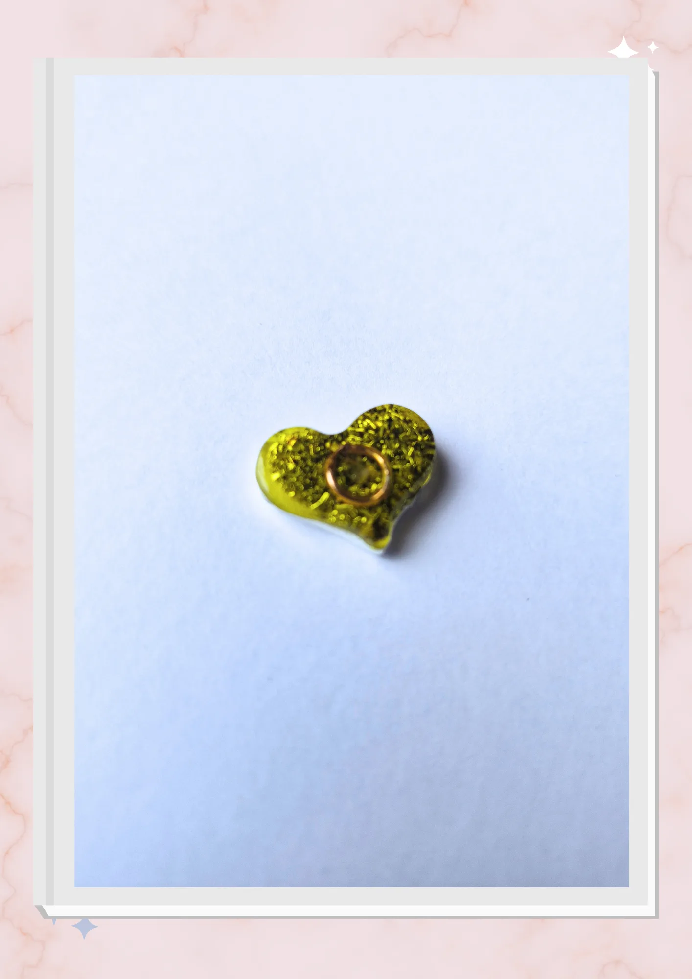 Orgonita pequeña para celular, Corazón Amarillo