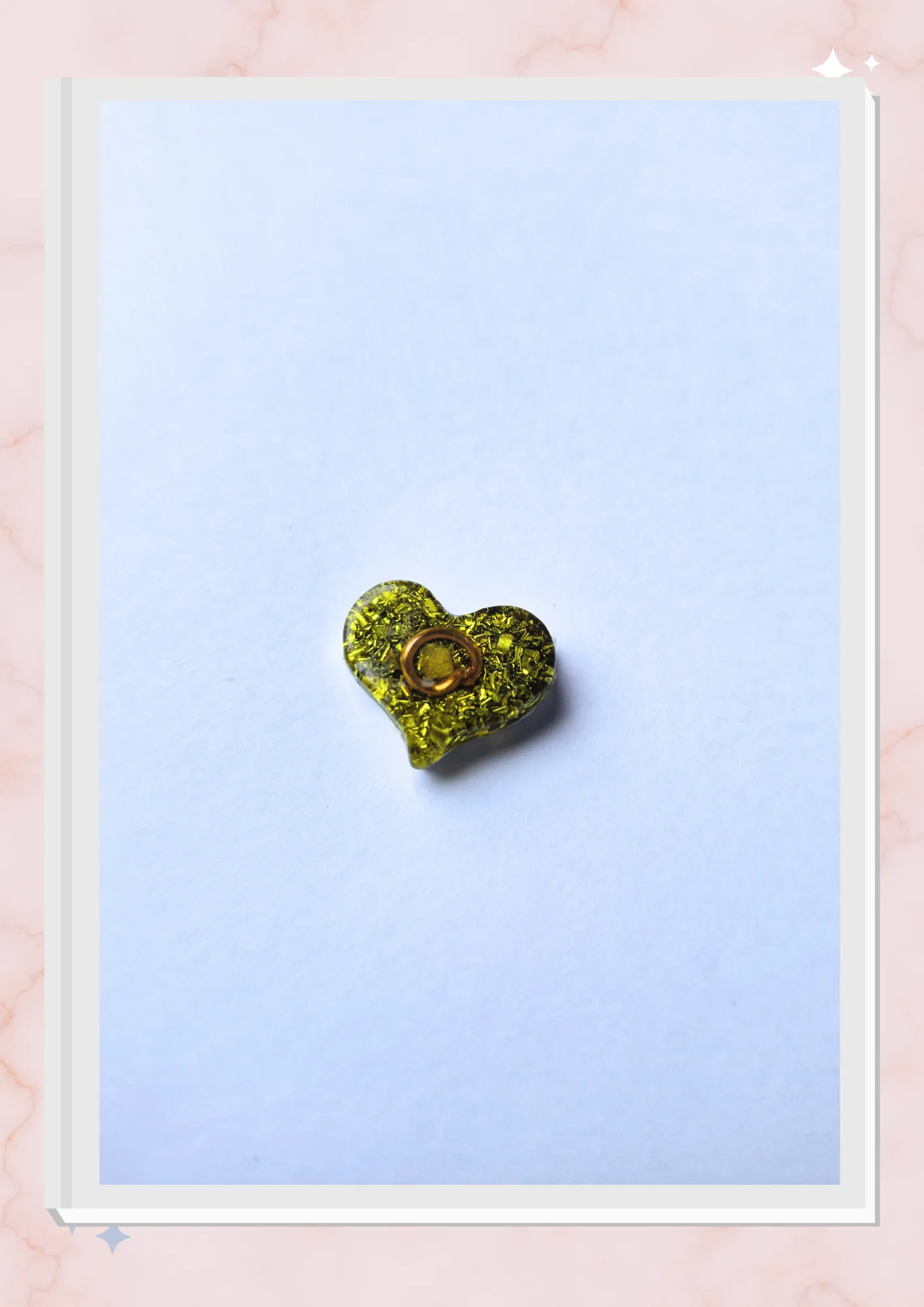 Orgonita pequeña para celular, Corazón Amarillo