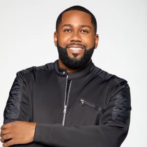 Joshua Giles headshot