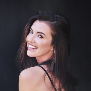 Parvati Shallow Author Photo
