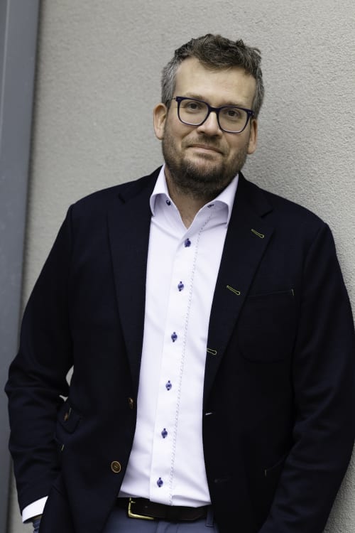 Photo of author John Green