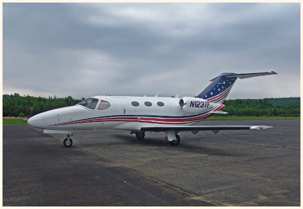 Stuart Woods&#039; Cessna plane