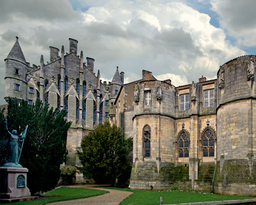 Eleanor’s palace at Poitiers