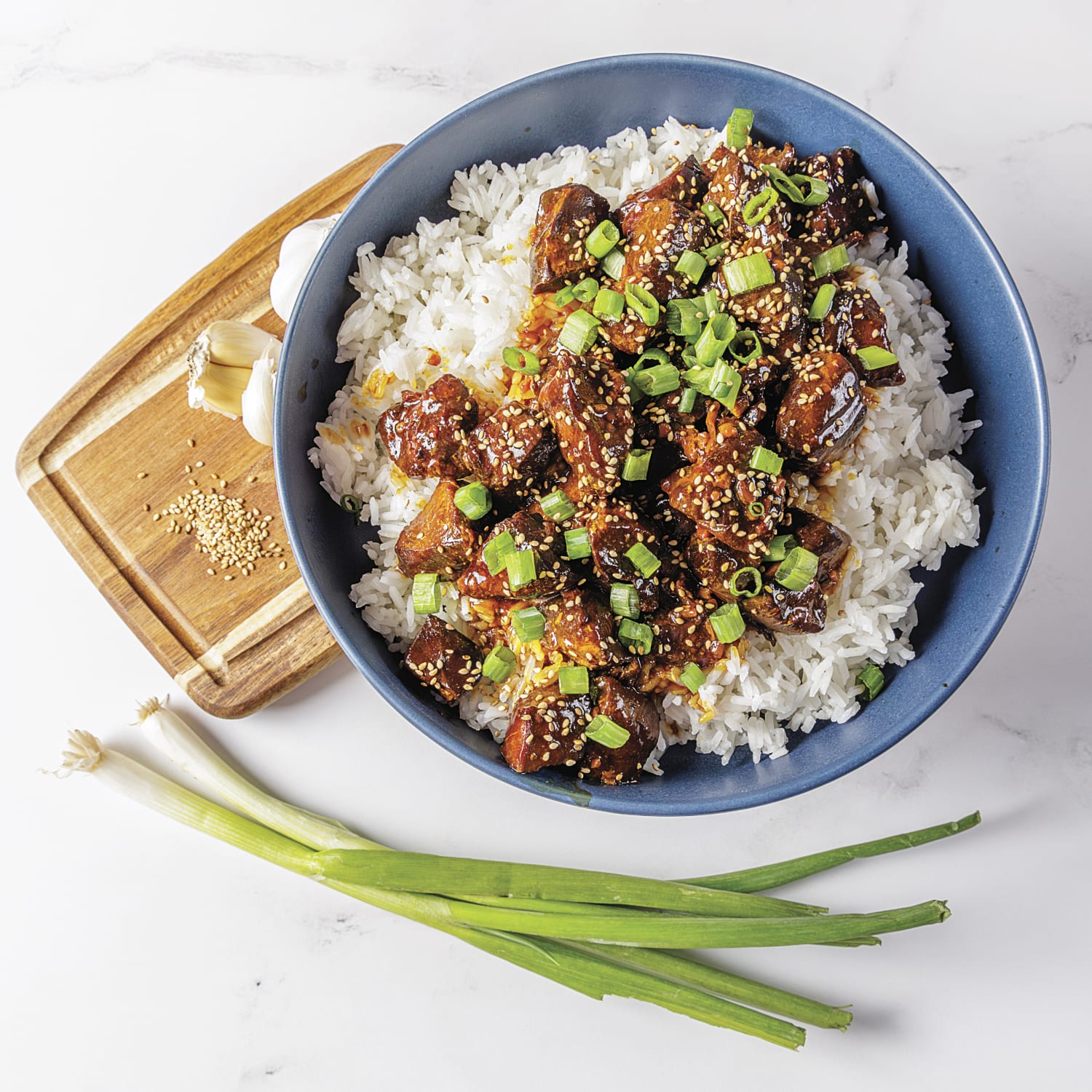 A photograph of chicken in a bowl