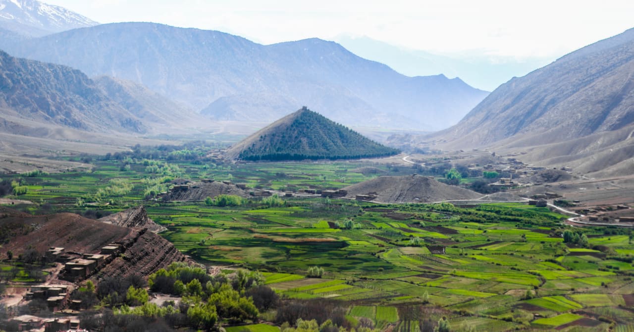 Into the Happy Valley