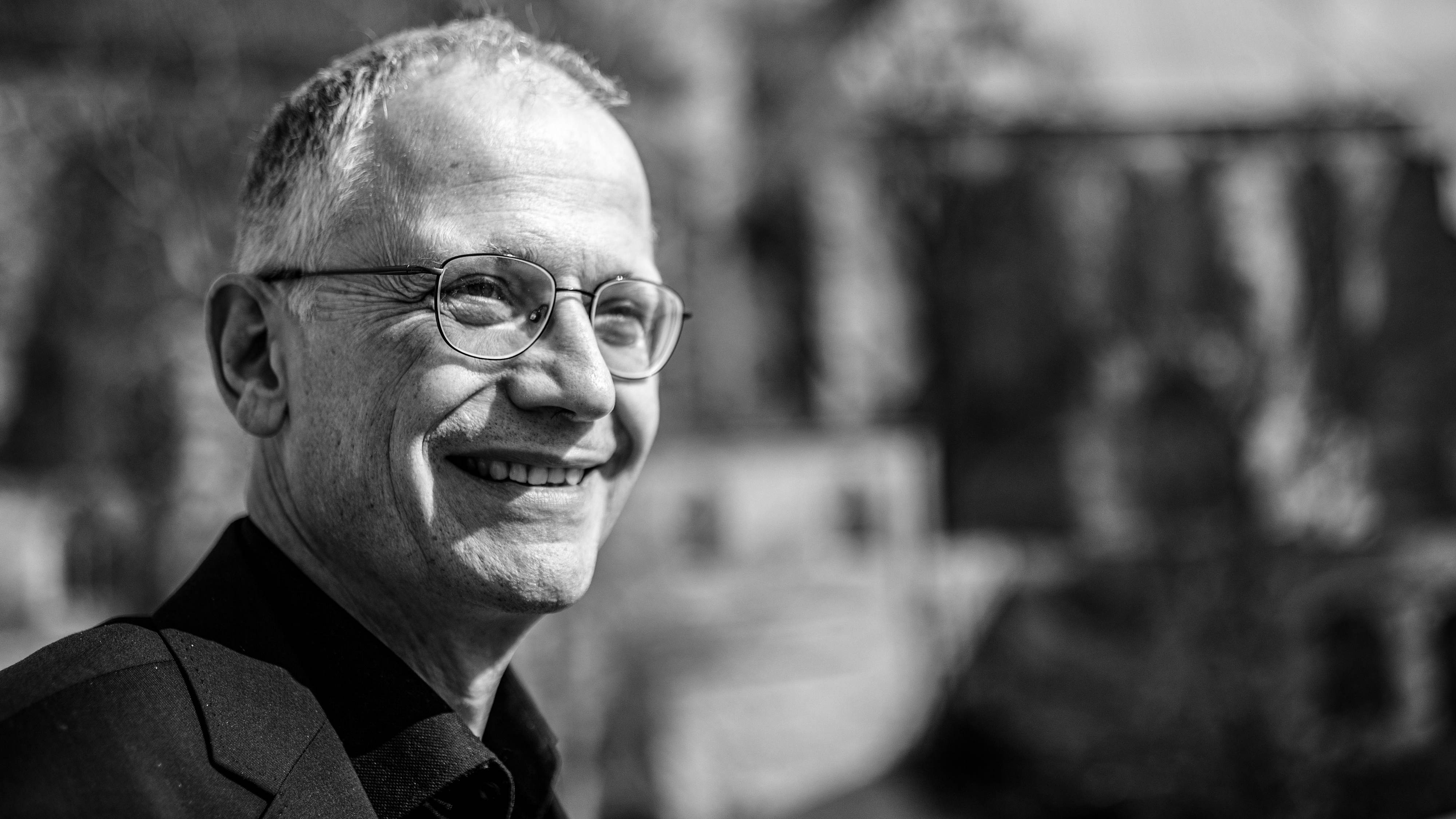 Prof. Dr. Holger Sommerfeldt, Rektor IU Fernstudium