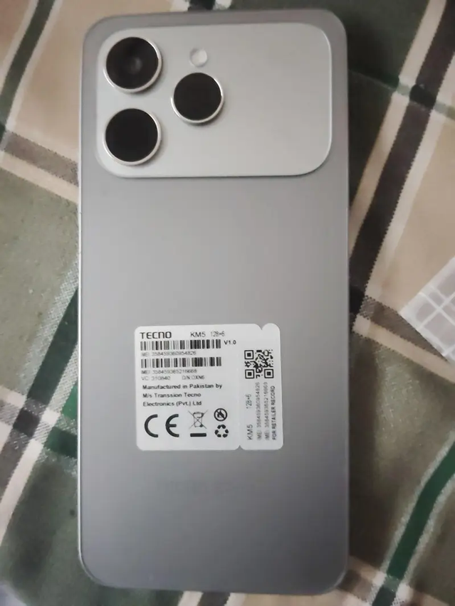 Tecno spark 40