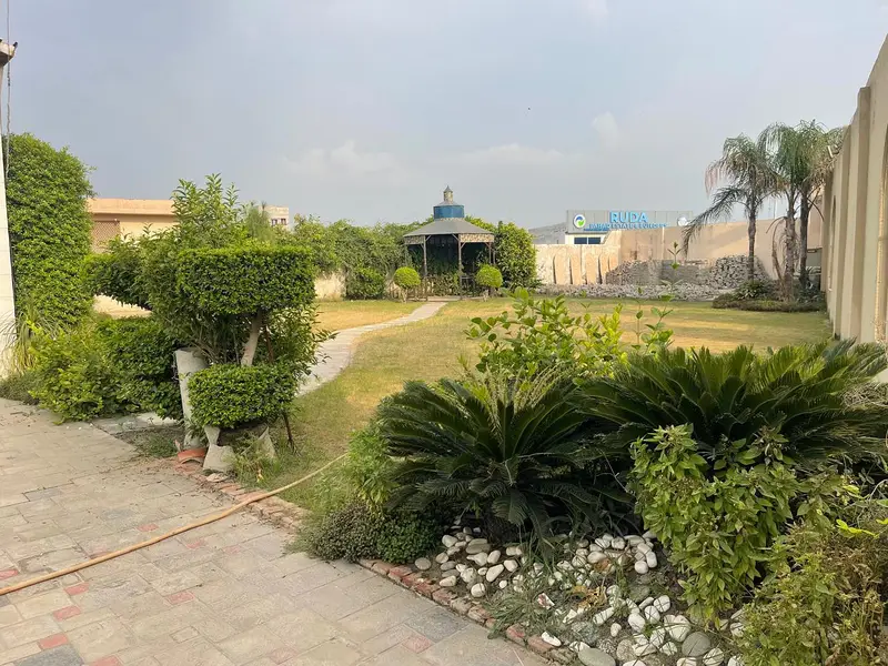 5 KANAL PREMIUM COMMERCIAL SPACE FOR RENT | MAIN RING ROAD INTERCHANGE