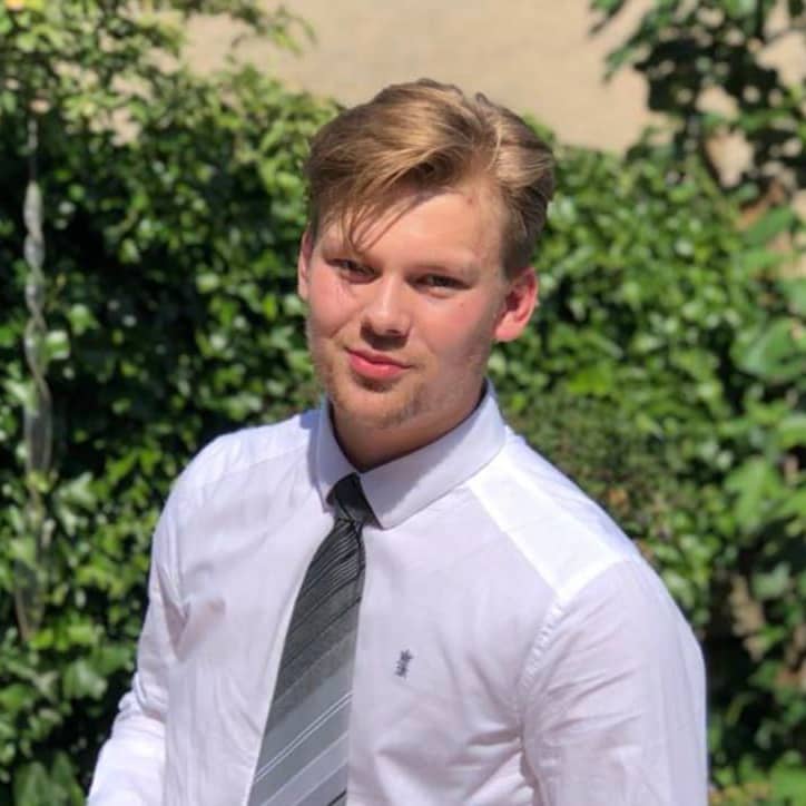 Master of Business Administration online student, Simon Zandberg, just recently started his Distance Learning studies at IU while also living and working in the Netherlands.