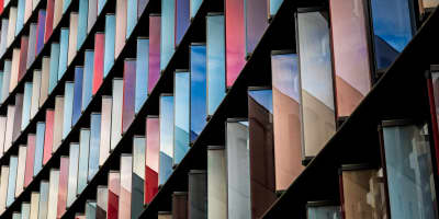 Close-up of a modern facade symbolizing AI research at IU