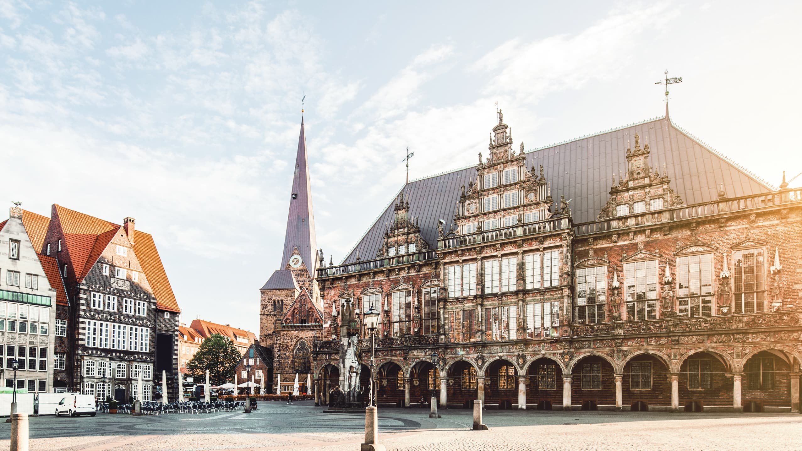 Titelbild für Infoseite "duales Studium soziale Arbeit Bremen": historischer Marktplatz