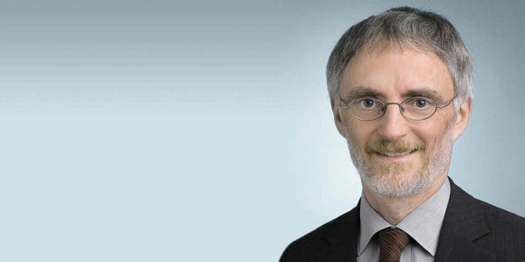 Prof. Dr. Ralf Kneuper,
Professor of the B.Sc. Computer Science