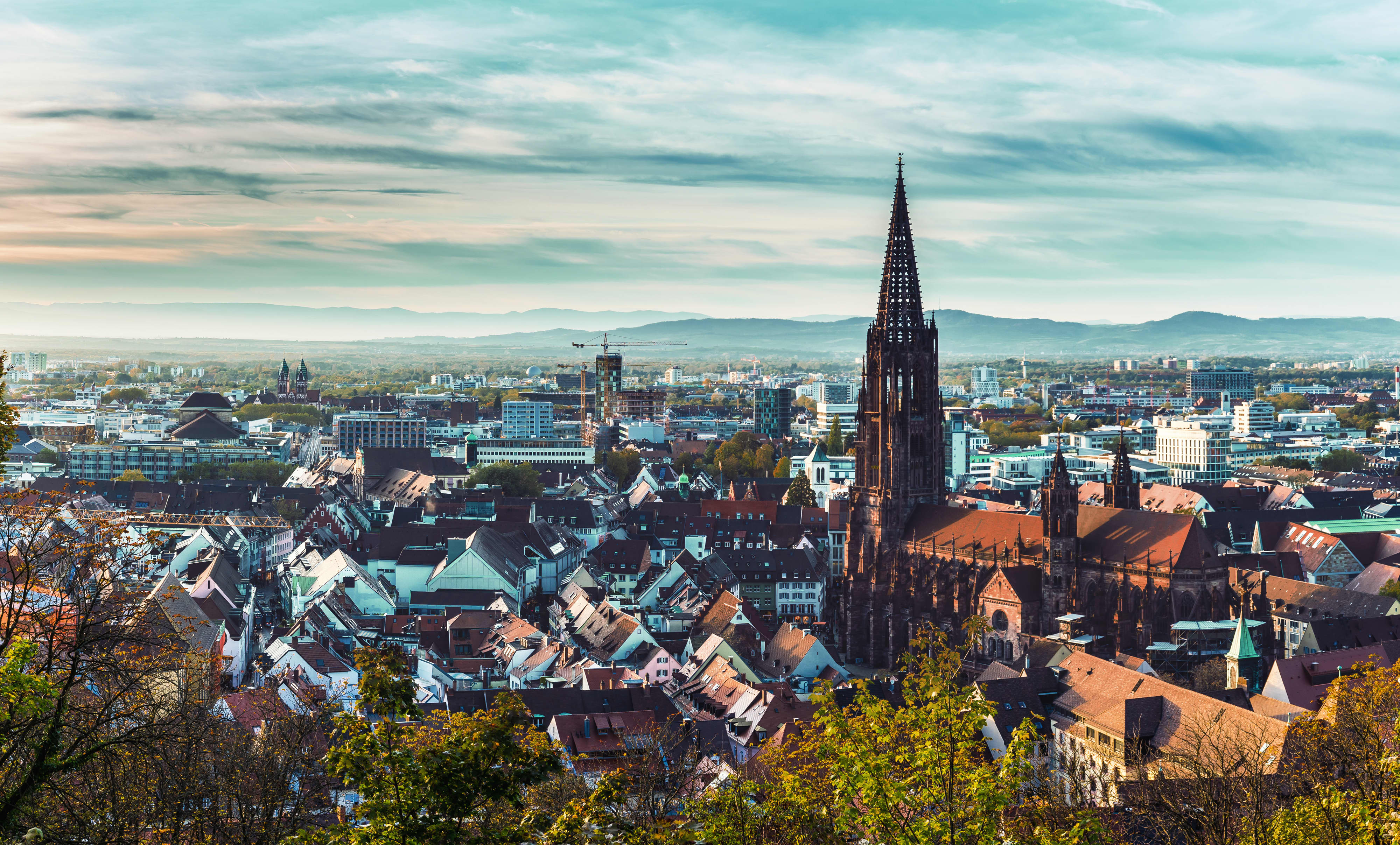 Titelbild auf Studienortseite "duales Studium Freiburg": Stadtblick