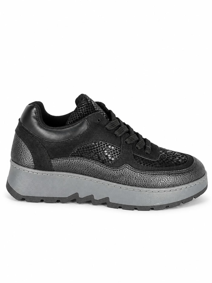 Janer-Real Leather in Black