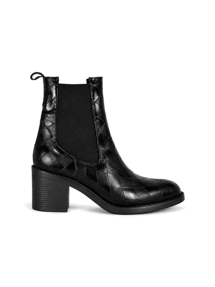 Kojan in Black