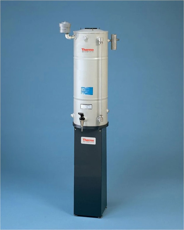 Thermo Scientific Barnstead - 10 gal Classic Still Storage Tank