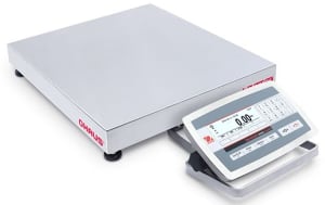 Ohaus_Defender_5000_-_Low_Profile_with_Stainless_Steel_Indicator_tn