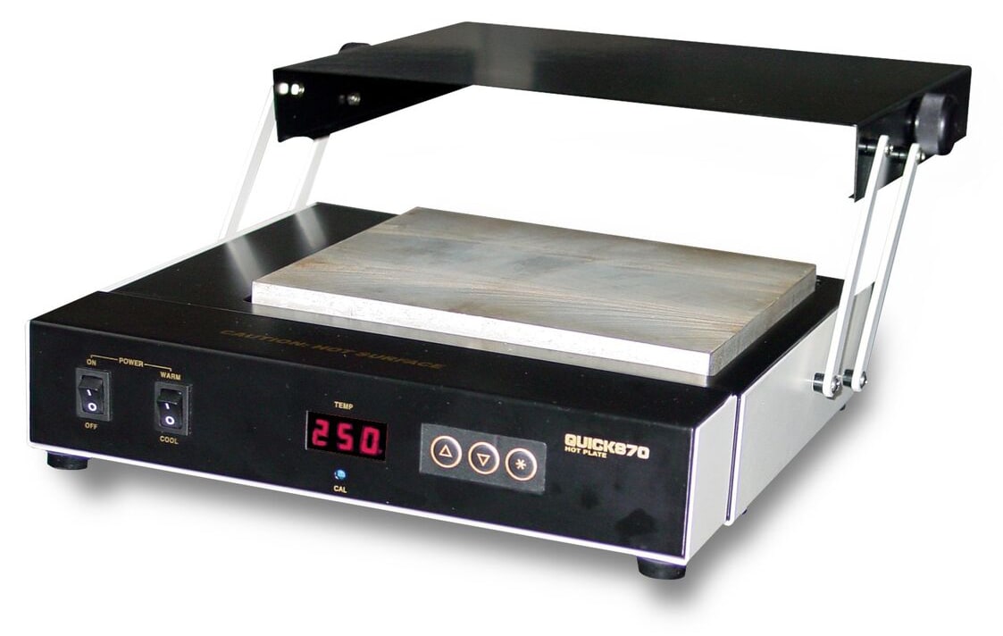 Quick 870 Pre-Heat/Reflow Hot Plate (800 Watt)