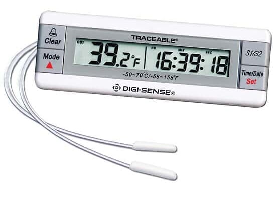 Oakton_WD-94460-61_Digi-Sense_Traceable_Two-Channel_Digital_Thermometer