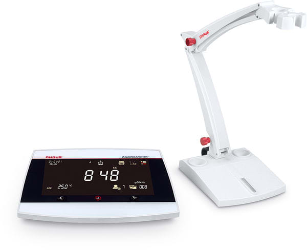 Ohaus AquaSearcher Conductivity Bench Meter