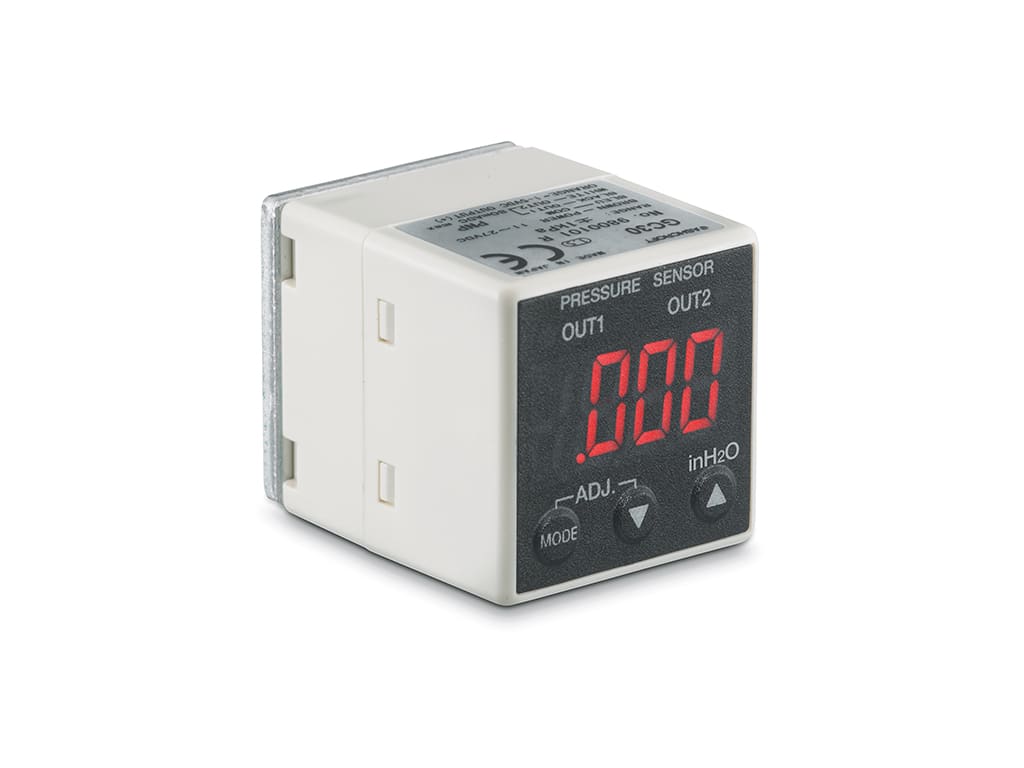 Ashcroft GC30 Compact Indicating Differential Pressure Transducer with