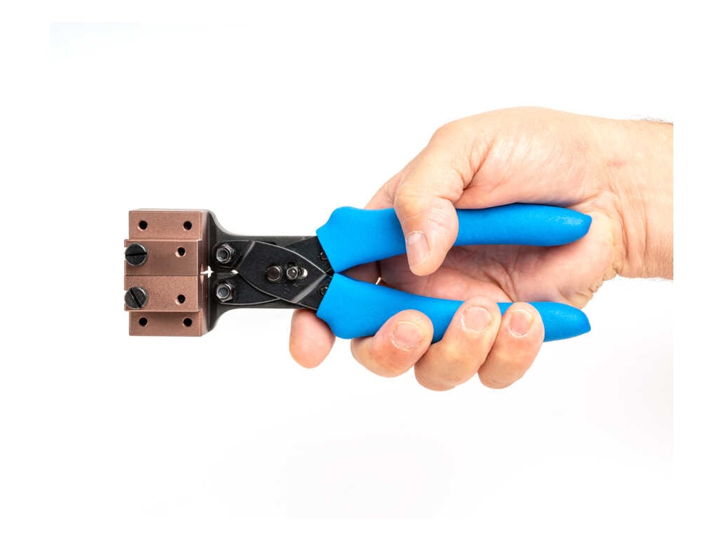 Jonard Industries 6-3/16 Inch Diagonal Pliers With V-Notch For Crushing & Slitting Flameproof Insulation (Red Handle)