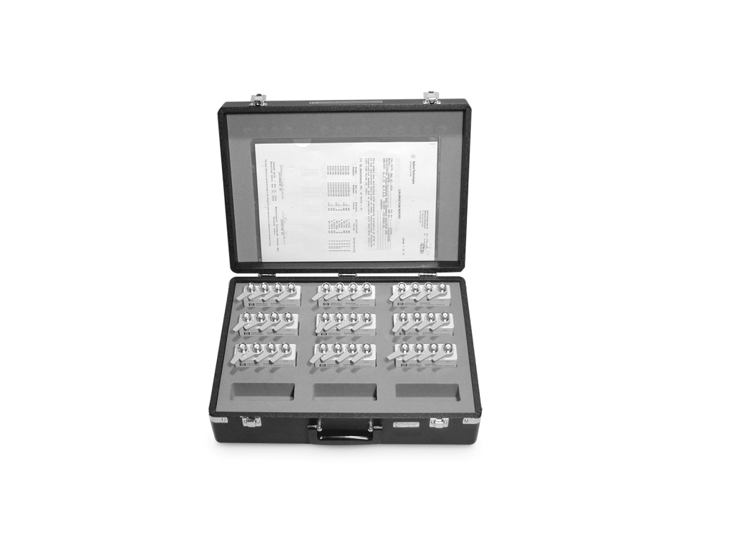 Keysight 42030A - Four Terminal Pair Standard Resistor Set, 1 mΩ to 100 kΩ