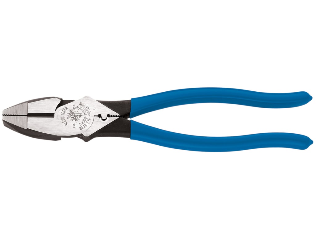 Klein Tools D2000-9NECR - Lineman's Pliers with Crimping, 9-Inch |  TEquipment