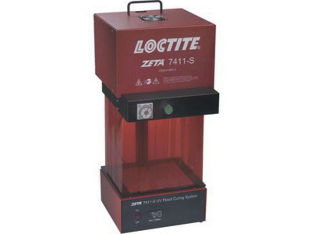 Loctite 7411S UV Flood Light, Metal Halide, 12" x 11.25" x 26.25