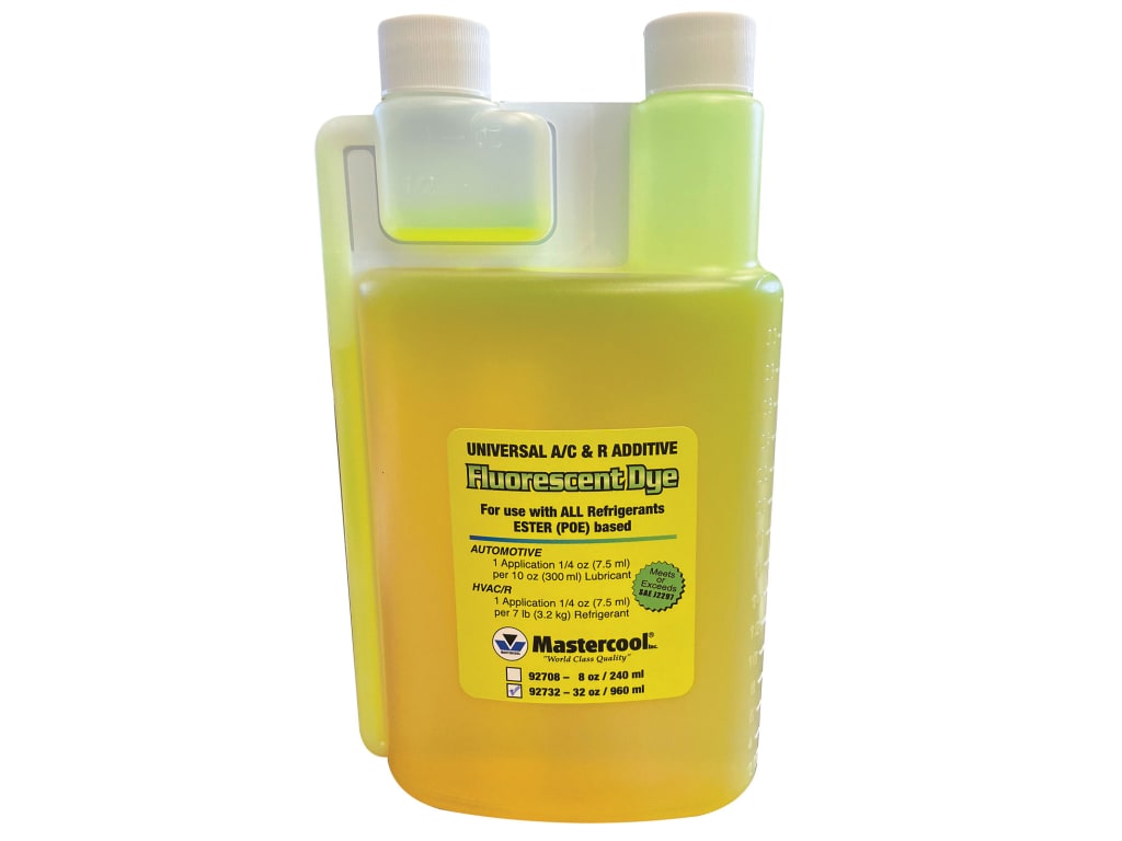 Mastercool 92732 - Standard Universal UV A/C Dye - 32oz Bottle (128  Applications)