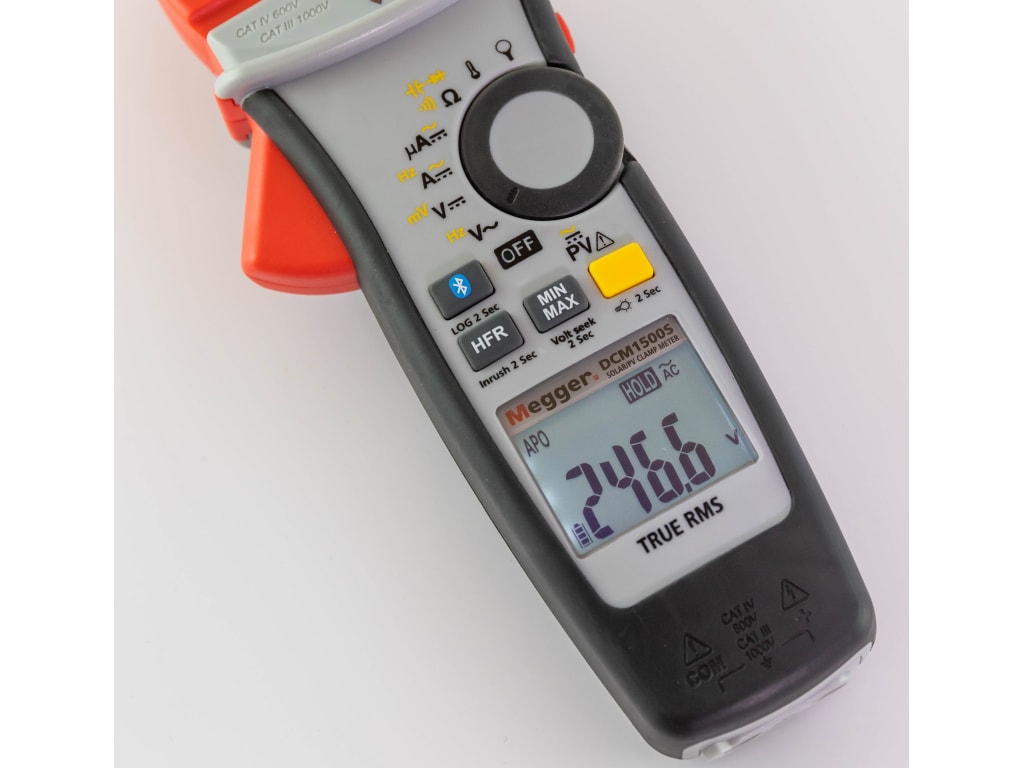 Testingsv on Instagram: ¡Libera el poder de la precisión con el Megger  DCM1500S Solar Clamp Meter! 🌐 Ideal para sistemas solares fotovoltaicos,  esta herramienta va más allá, midiendo hasta 2000V DC y