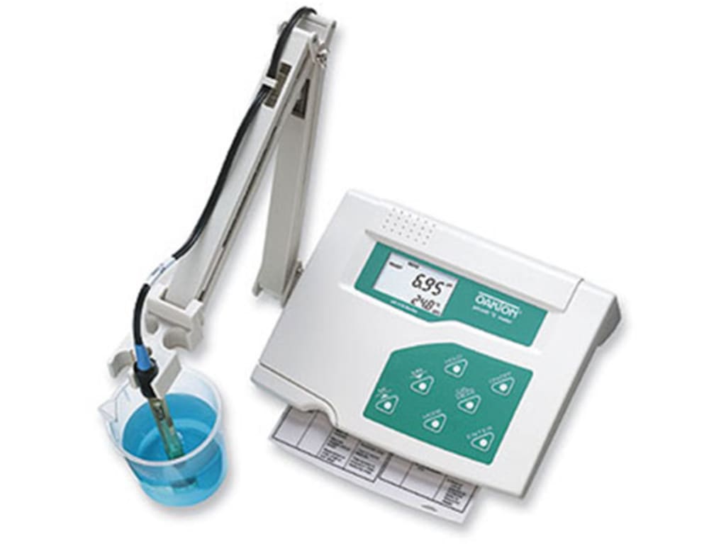 Oakton WD3561720 pH 510 Benchtop Meter with Elect Fisher TEquipment