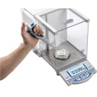 Accuris Analytical Balance Series with Pipette REV-HR-EM