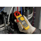Fluke 324 400A AC TRUE RMS Clamp Meter with temp in Use