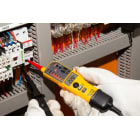 Fluke T150 - Two-pole Voltage and Continuity Electrical Tester Application 1
