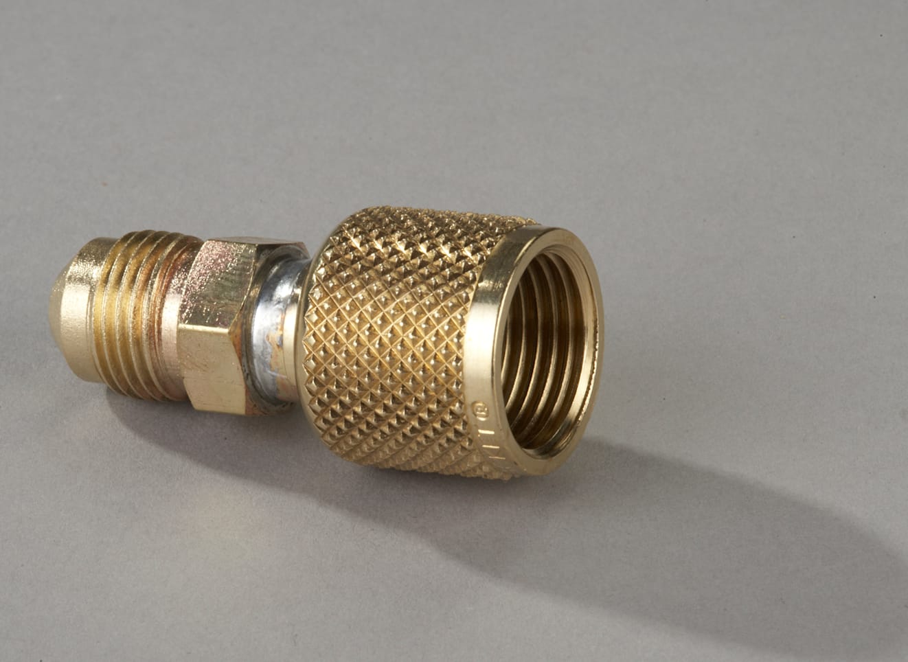 Yellow Jacket 19115 - 1/2" Female QC x 3/8" Male Flare