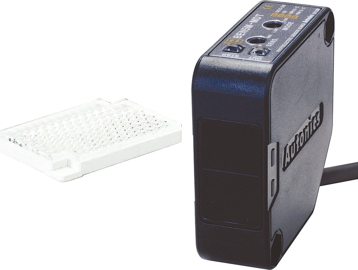 Autonics BEN5M-MDT Photoelectric Sensor, Retroreflective, Light and Dark On, NPN and PNP Output, 12-24 VDC